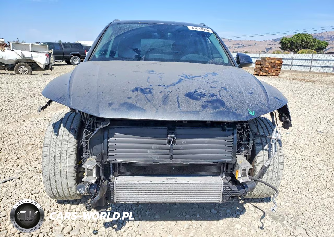 2023 Audi Q5 Prestige 45 VIN:WA1FAAFY7P2147922 - 5