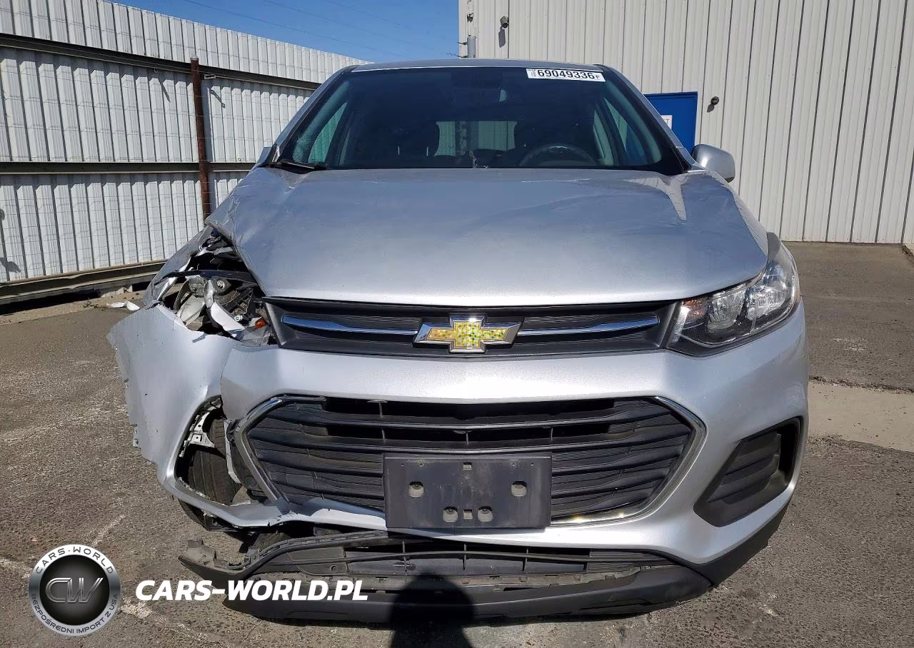 2017 Chevrolet Trax Ls VIN:3GNCJKSB3HL250858 - 5