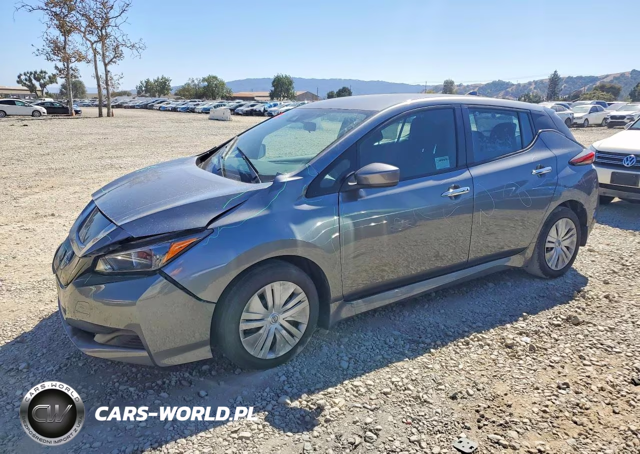 2023 Nissan Leaf S