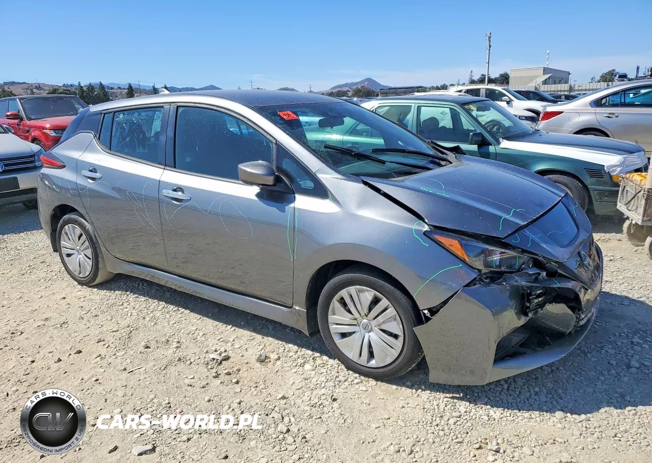 2023 Nissan Leaf S VIN:1N4AZ1BV3PC555175 - 4