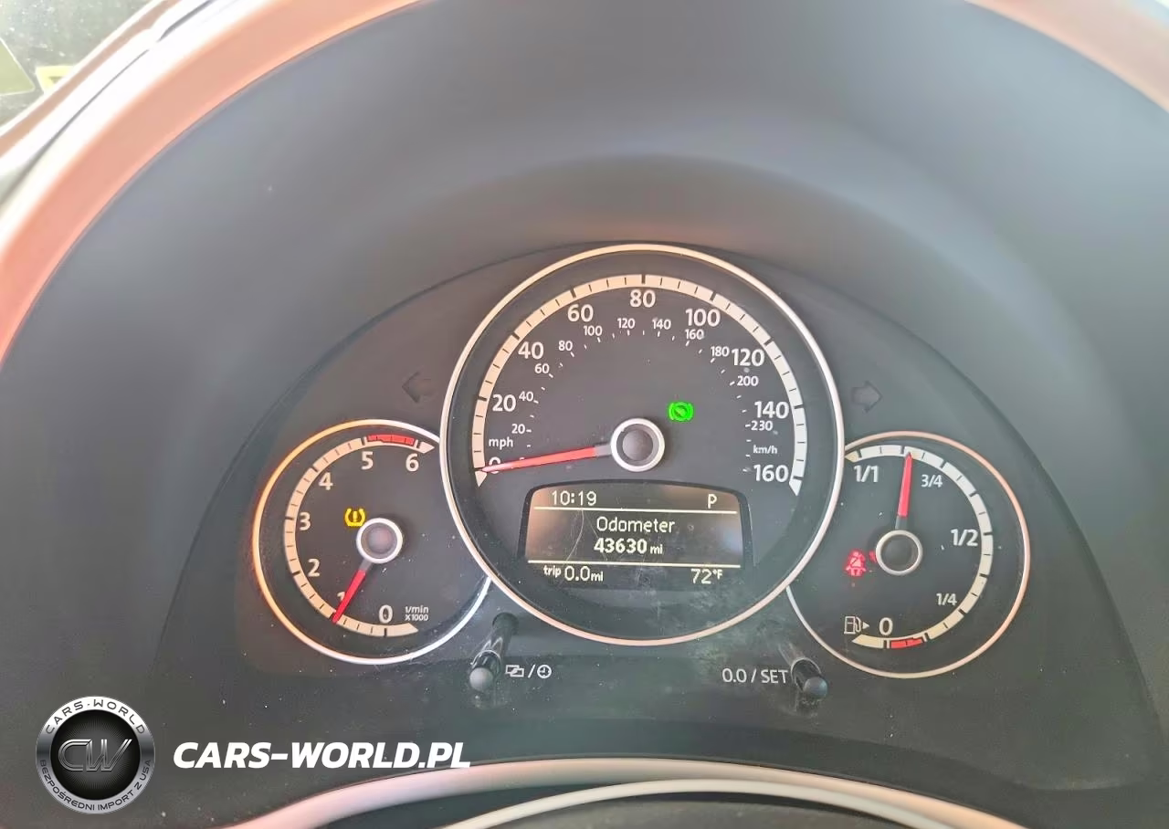 2013 Volkswagen Beetle VIN:3VW5L7AT7DM832045 - 9