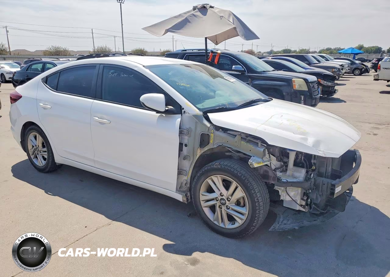 2019 Hyundai Elantra Sel VIN:5NPD84LF4KH486318 - 4