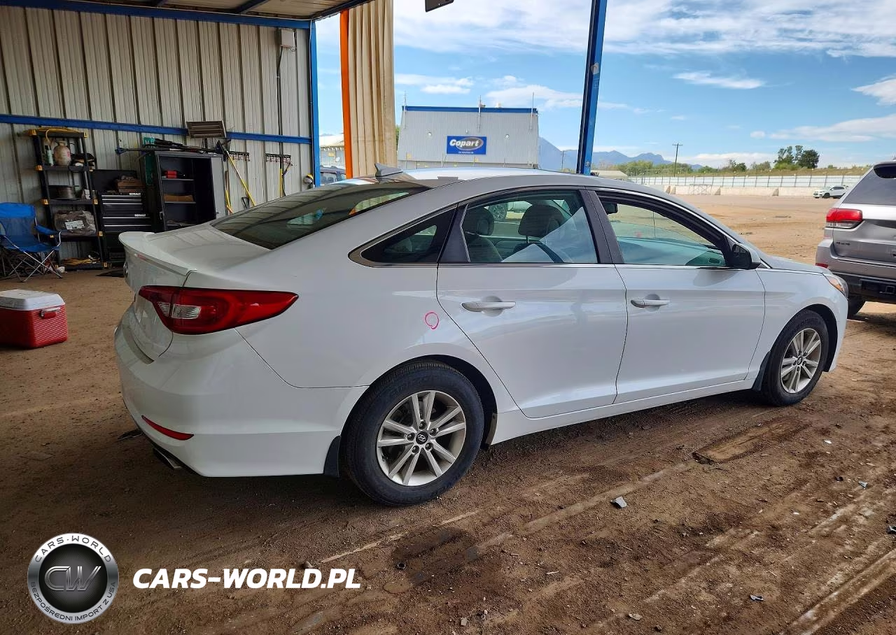 2015 Hyundai Sonata Se VIN:5NPE24AF6FH250817 - 3