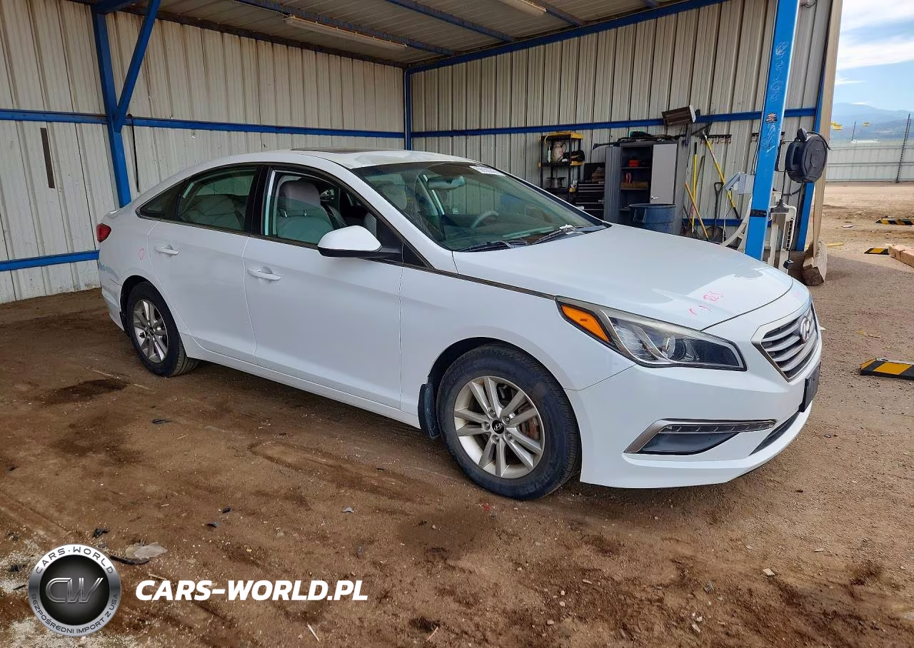 2015 Hyundai Sonata Se VIN:5NPE24AF6FH250817 - 4