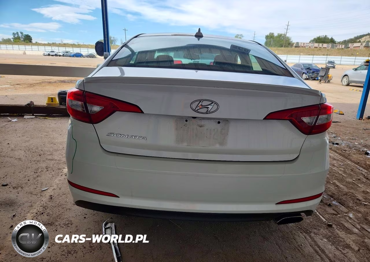 2015 Hyundai Sonata Se VIN:5NPE24AF6FH250817 - 6