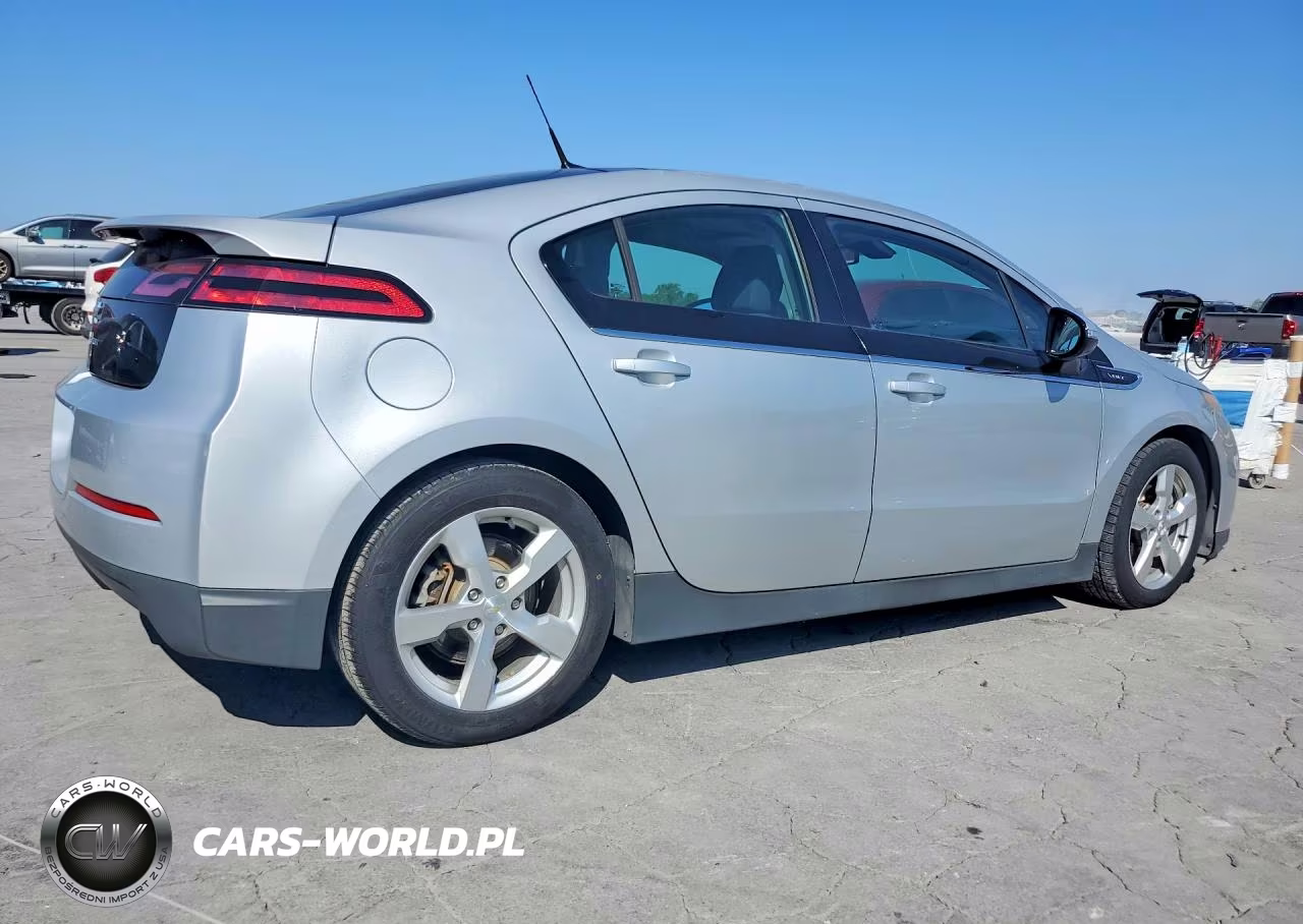 2011 Chevrolet Volt VIN:1G1RC6E44BU103519 - 3
