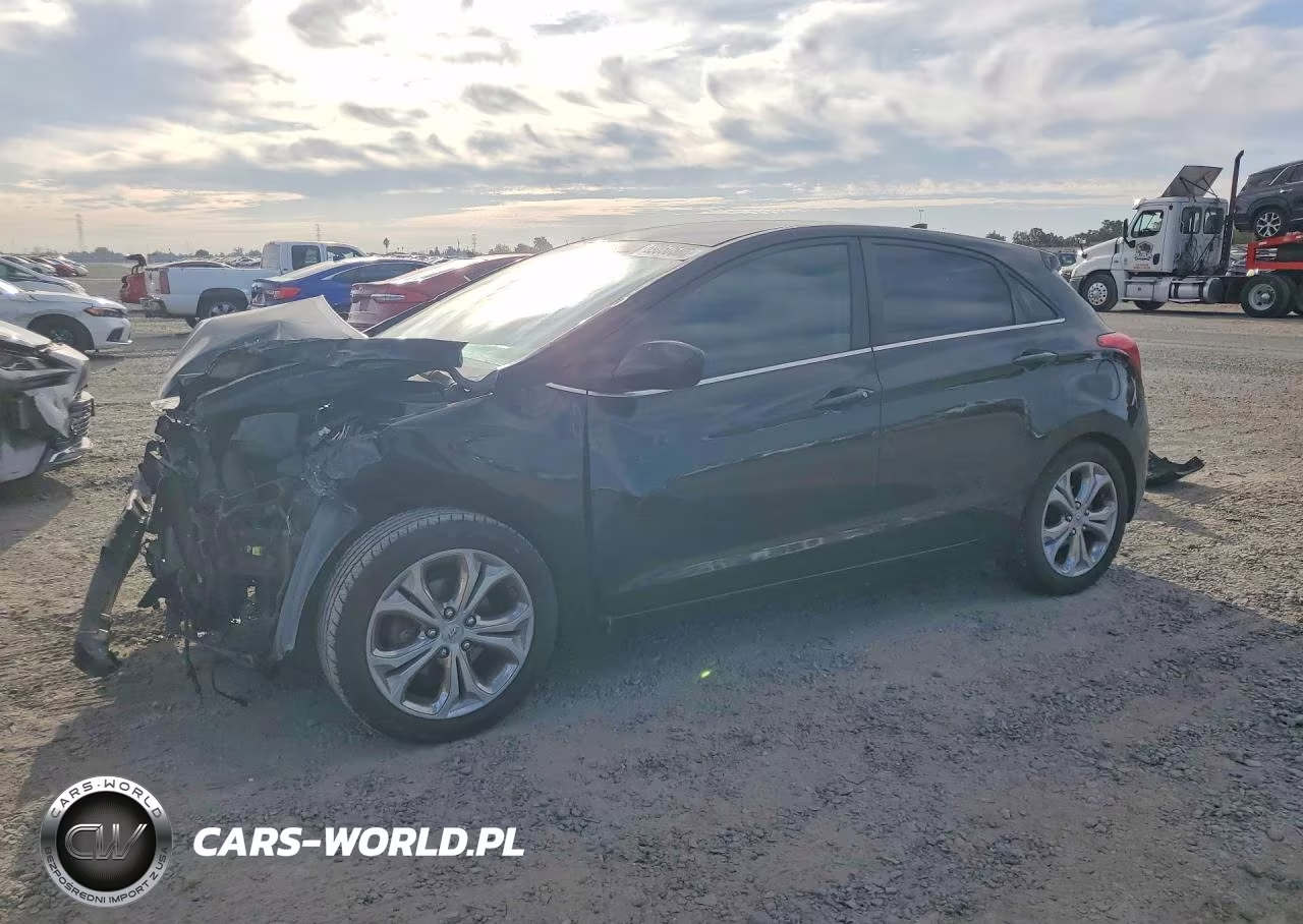 2013 Hyundai Elantra Gt Base