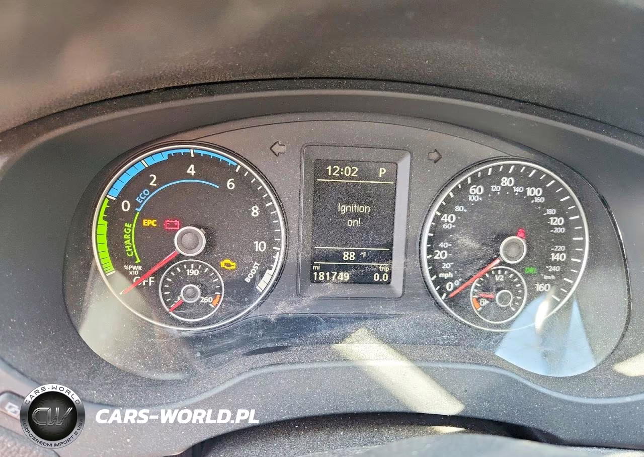 2013 Volkswagen Jetta Hybrid VIN:3VW637AJ3DM315666 - 9