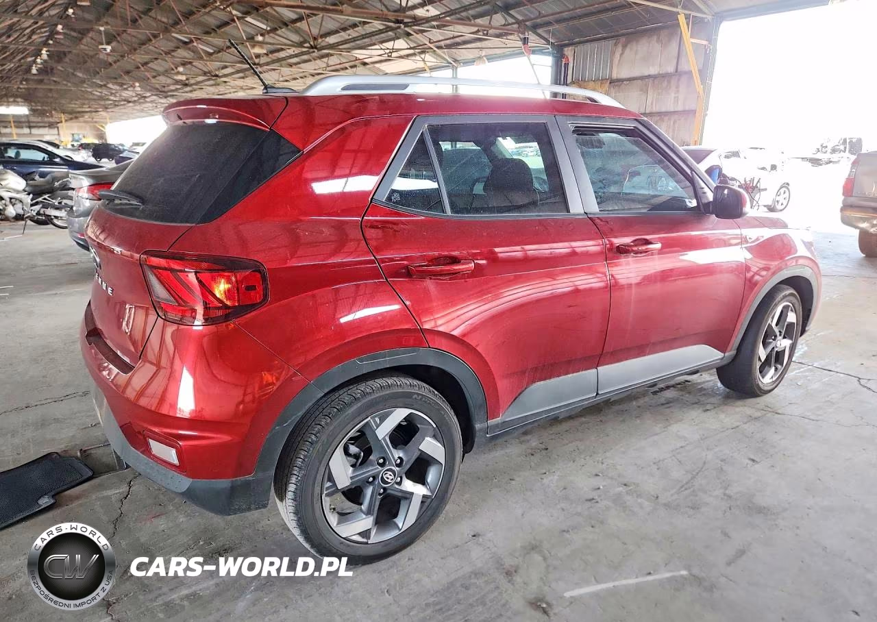 2025 Hyundai Venue Sel VIN:KMHRC8A33SU395773 - 3