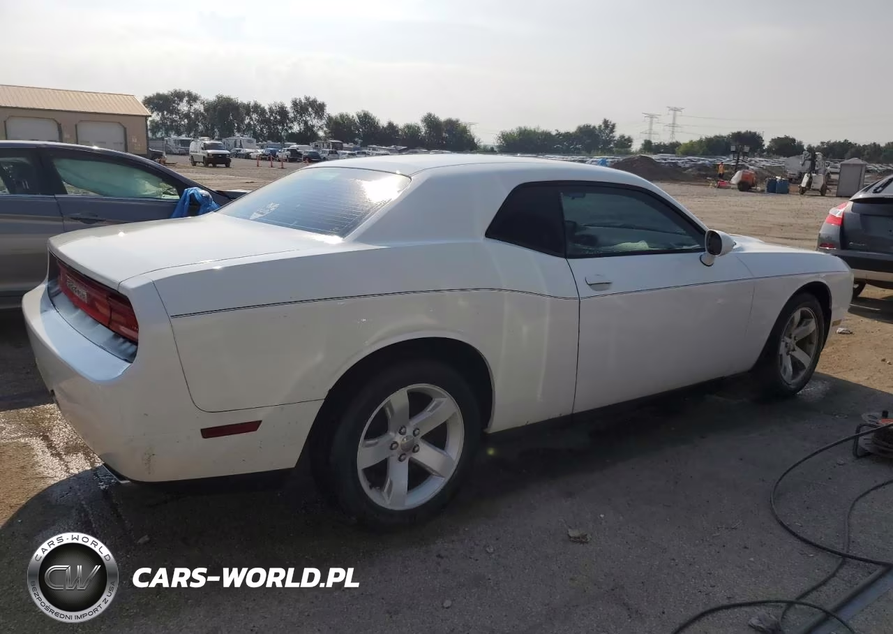 2013 Dodge Challenger Sxt VIN:2C3CDYAG1DH607252 - 3