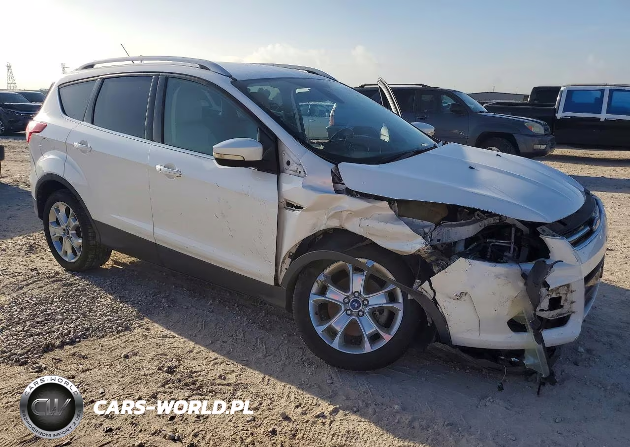 2014 Ford Escape Titanium VIN:1FMCU0J99EUD00646 - 4