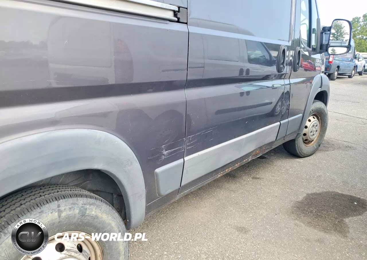 2018 Ram Promaster 1500 1500 Standard VIN:3C6TRVAG4JE129774 - 13