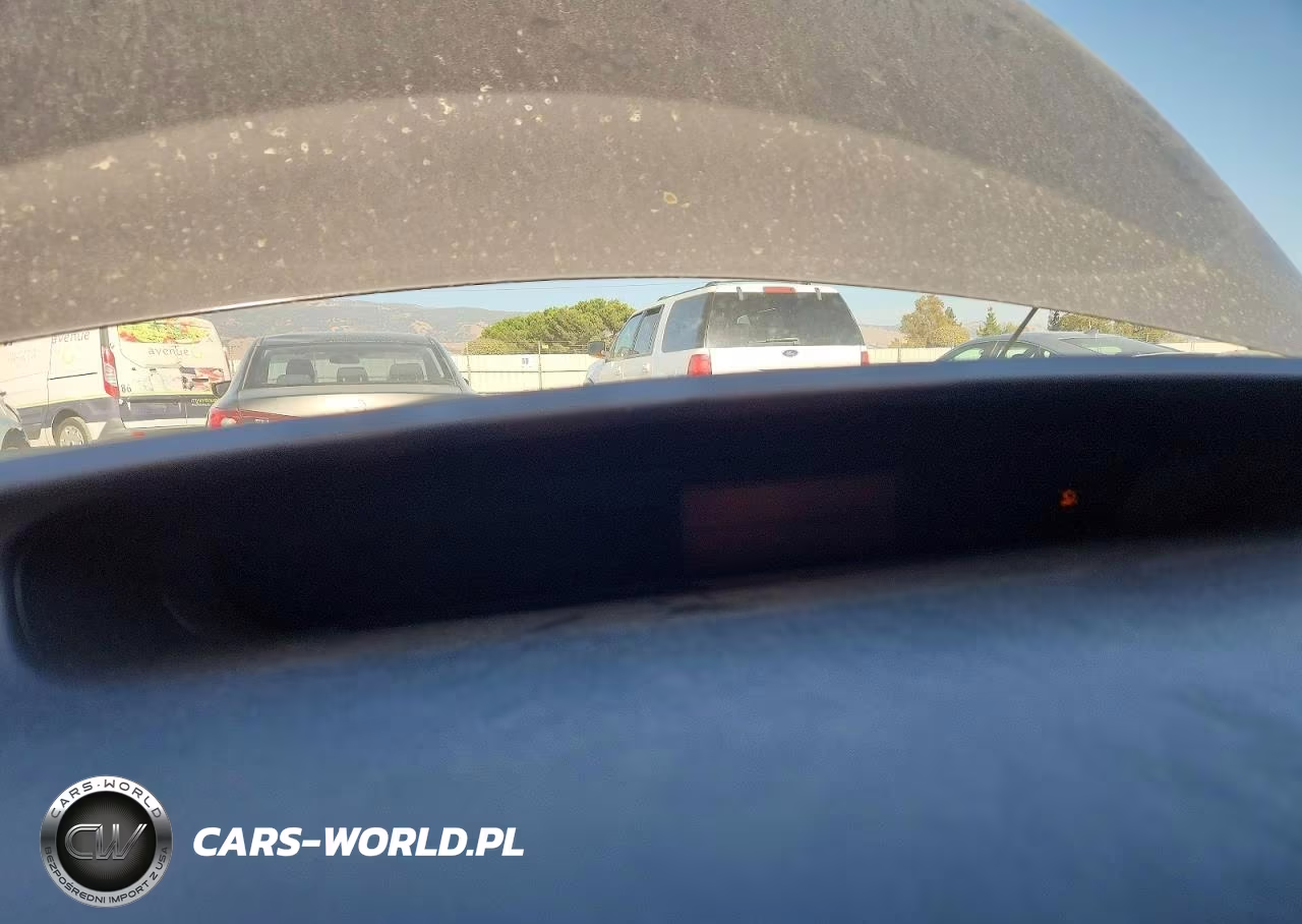 2011 Toyota Prius Two VIN:JTDKN3DU6B0268126 - 9