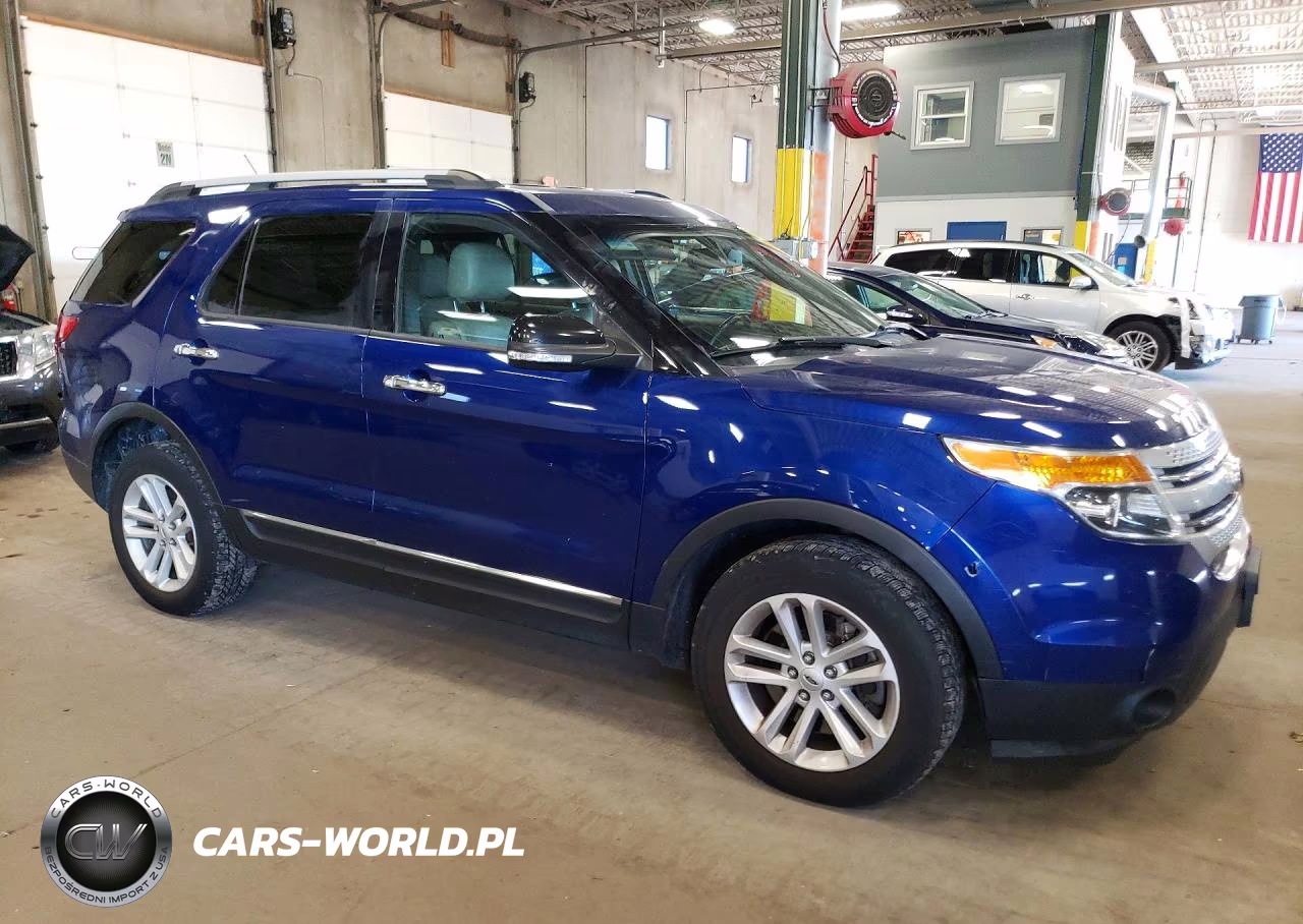 2014 Ford Explorer Xlt VIN:1FM5K8D87EGC44995 - 4