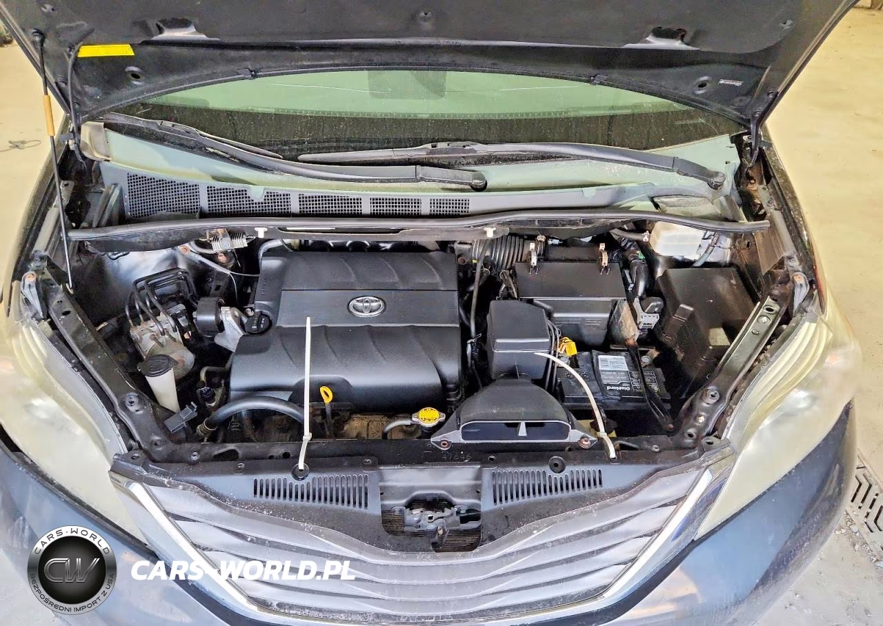 2012 Toyota Sienna Xle 8-Passenger VIN:5TDYK3DC4CS259773 - 12