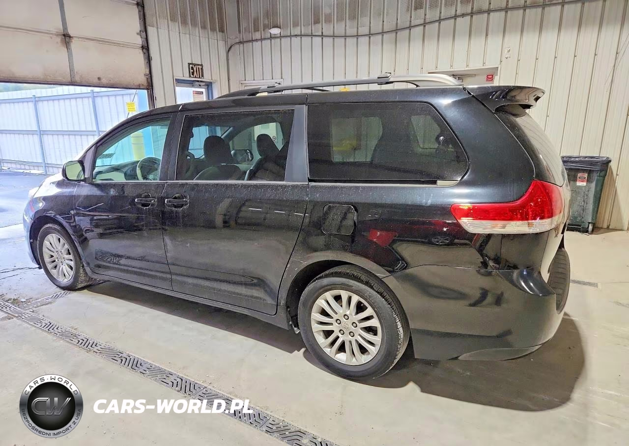 2012 Toyota Sienna Xle 8-Passenger VIN:5TDYK3DC4CS259773 - 2