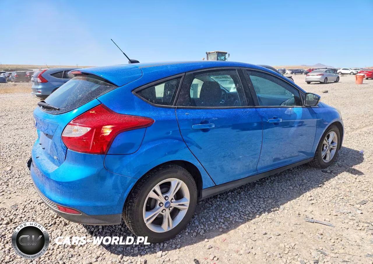 2013 Ford Focus Se VIN:1FADP3K27DL280104 - 3