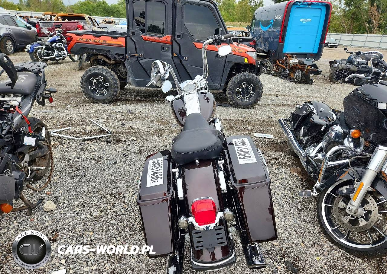 2011 Harley-Davidson Flhr VIN:1HD1FB417BB620108 - 4