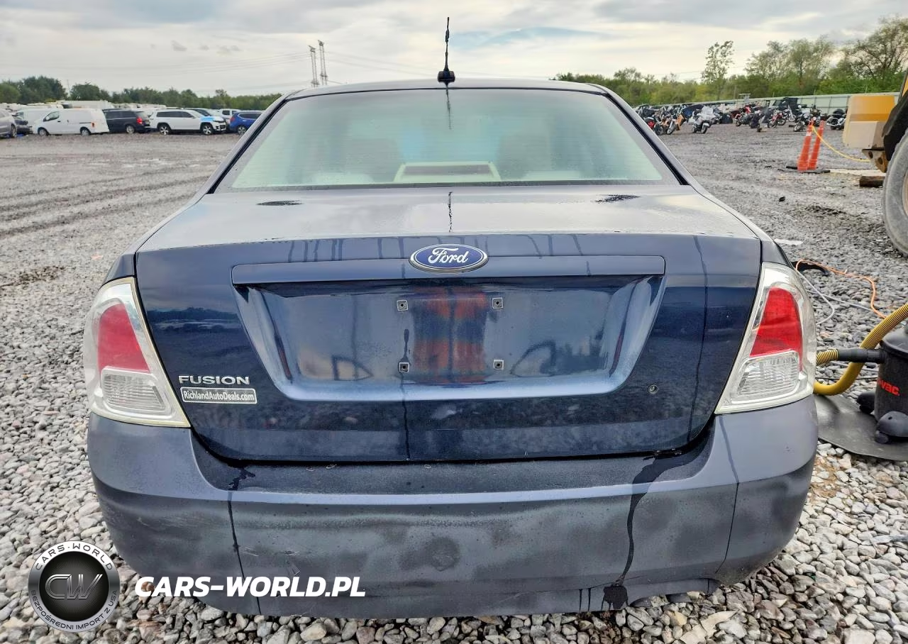 2008 Ford Fusion S VIN:3FAHP06ZX8R194168 - 6
