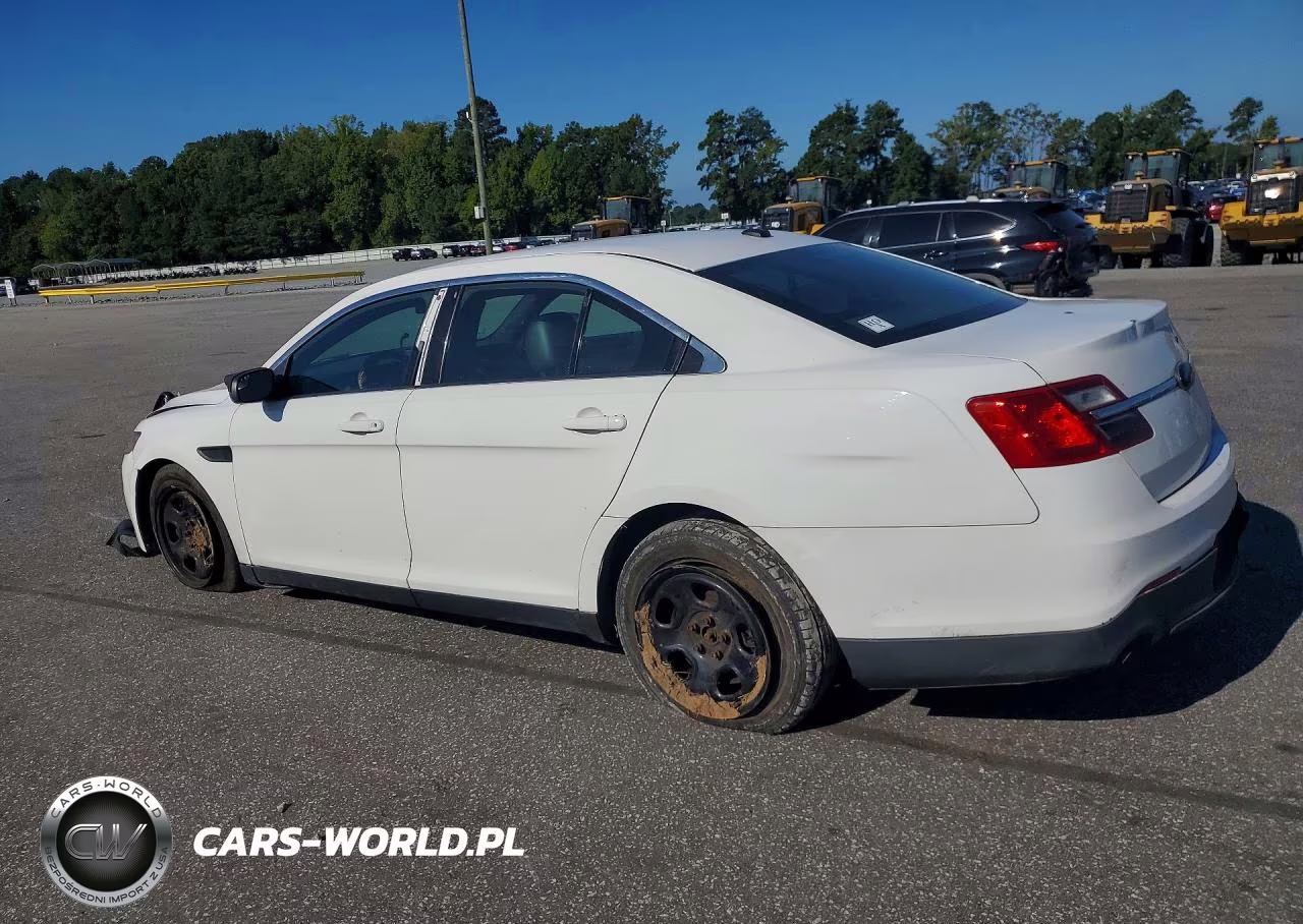 2013 Ford Taurus Police Interceptor VIN:1FAHP2M84DG152781 - 2