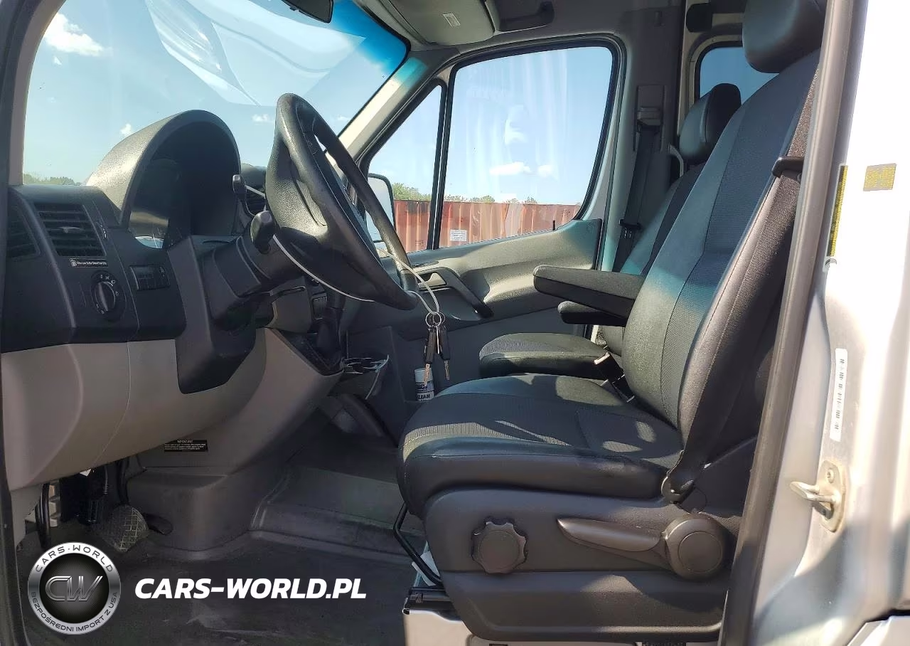 2011 Mercedes-Benz Sprinter 2500 VIN:WDZPE8CC8B5562710 - 7
