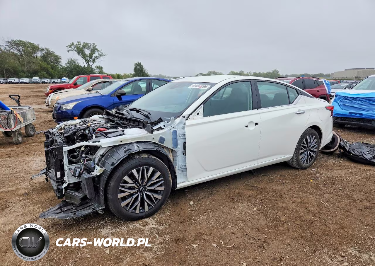 2025 Nissan Altima Sv – zdjęcie 1 z 12