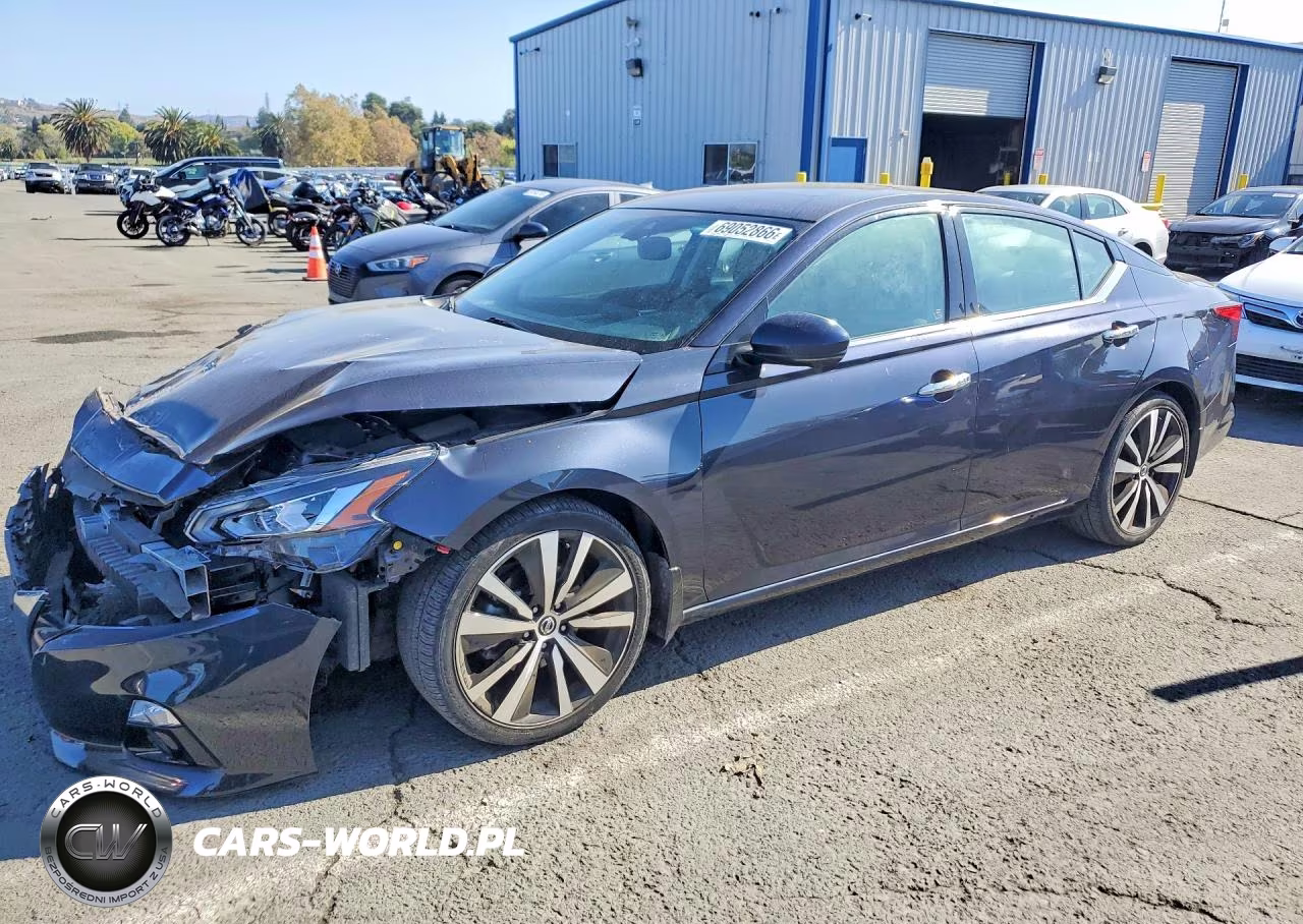 2019 Nissan Altima Platinum