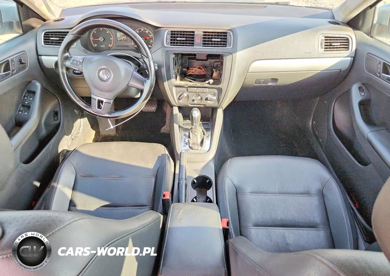2011 Volkswagen Jetta Tdi VIN:3VWLL7AJXBM082885 - 8