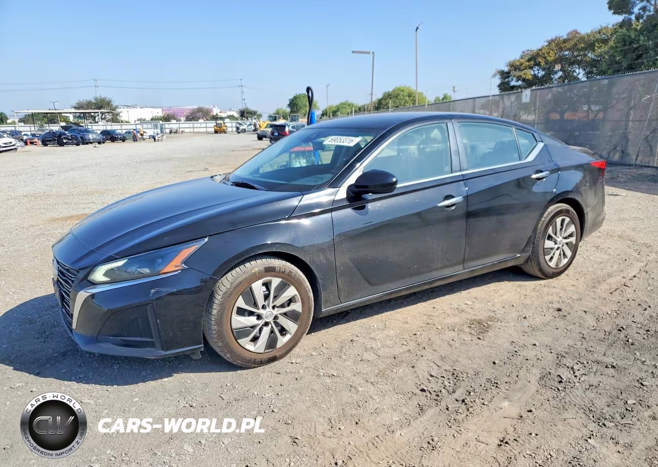 2023 Nissan Altima S