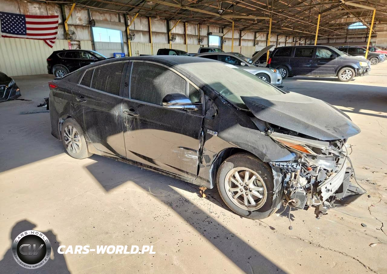 2020 Toyota Prius Prime Xle VIN:JTDKARFP2L3149883 - 4