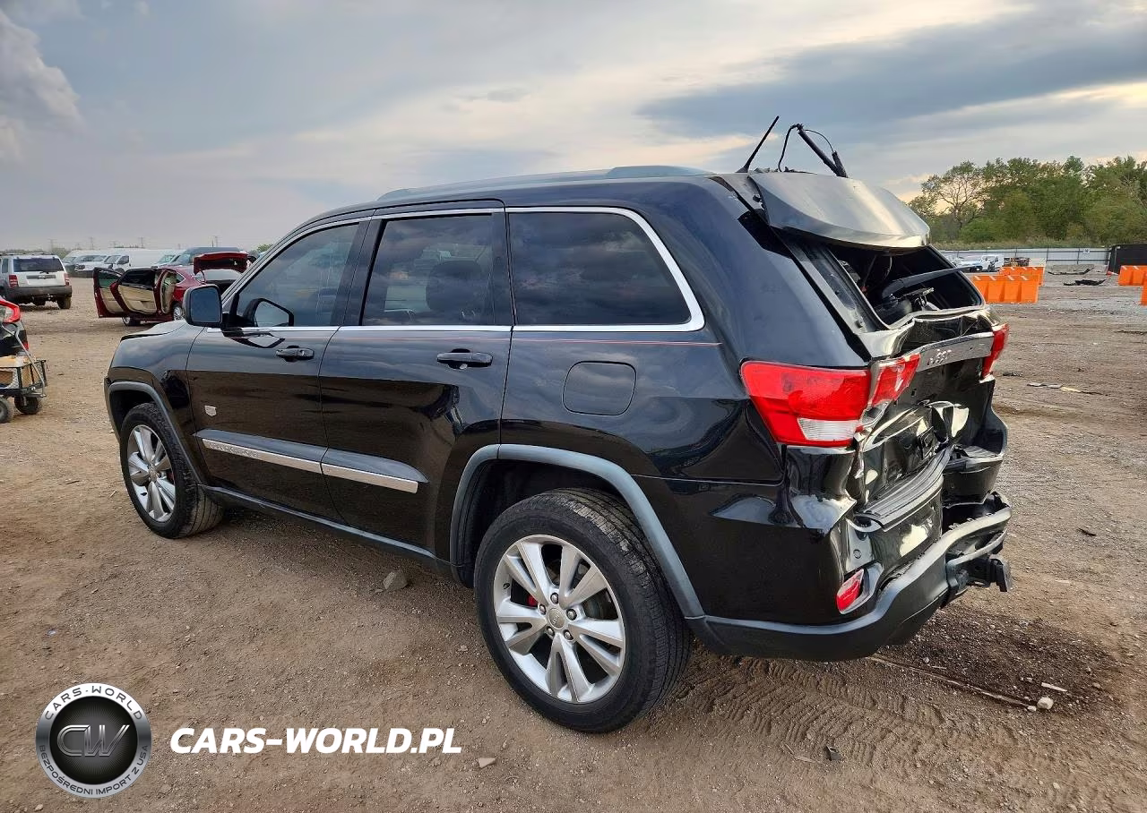2011 Jeep Grand Cherokee Laredo VIN:1J4RR4GG4BC675983 - 2