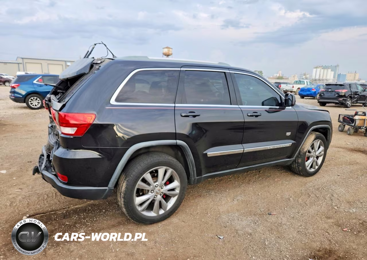2011 Jeep Grand Cherokee Laredo VIN:1J4RR4GG4BC675983 - 3