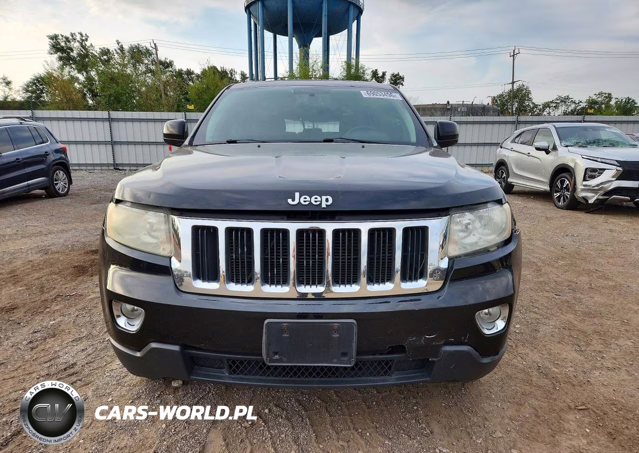 2011 Jeep Grand Cherokee Laredo VIN:1J4RR4GG4BC675983 - 5