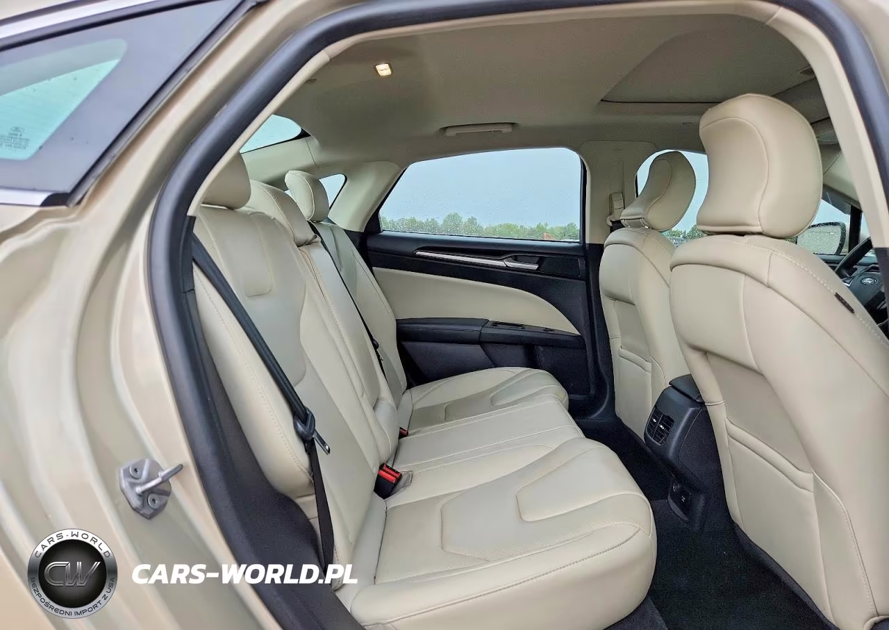 2018 Ford Fusion Titanium-Platinum Hev VIN:3FA6P0RU7JR107565 - 10