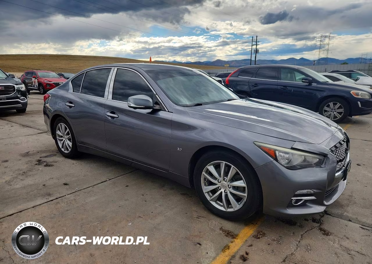 2014 Infiniti Q50 Premium VIN:JN1BV7AR8EM698862 - 4