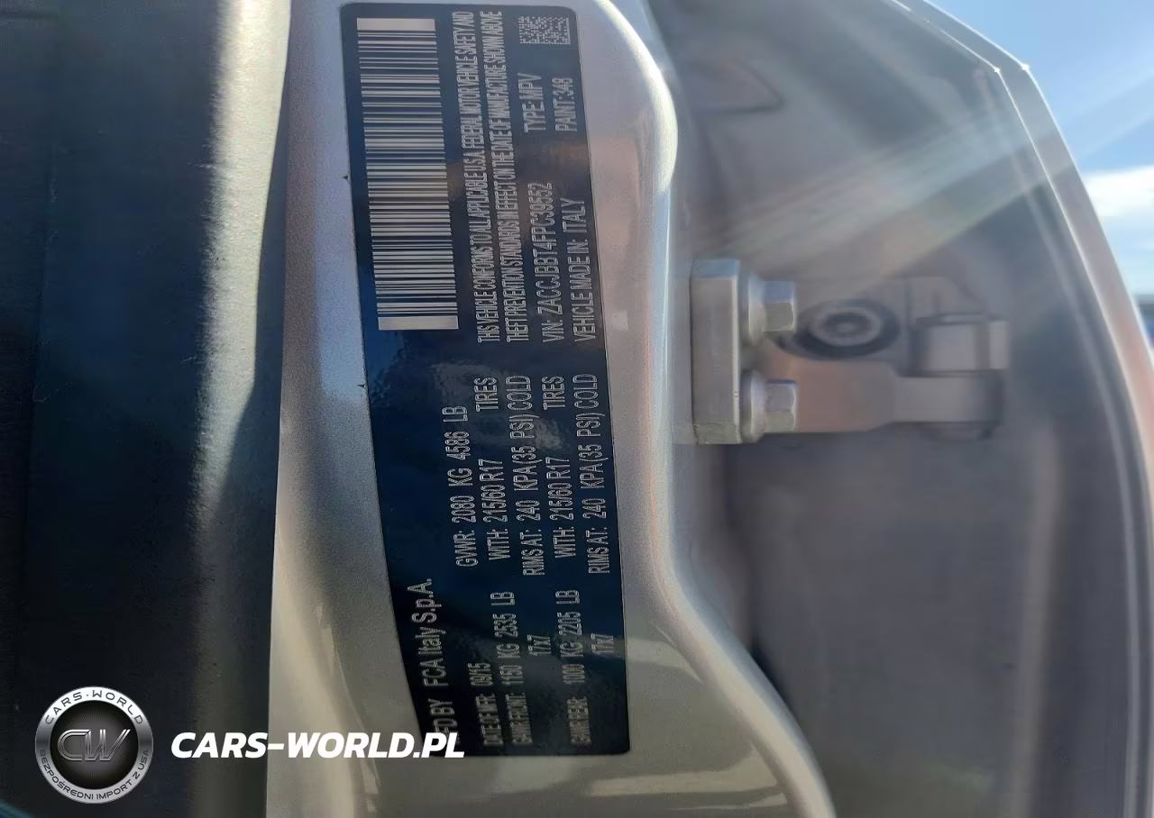 2015 Jeep Renegade Latitude VIN:ZACCJBBT4FPC39552 - 14