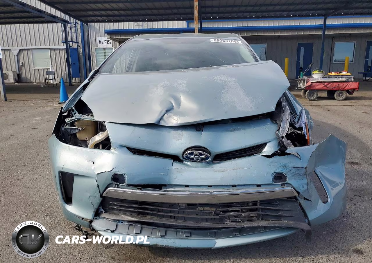 2012 Toyota Prius Plug-In Hybrid Base VIN:JTDKN3DP3C3029160 - 5