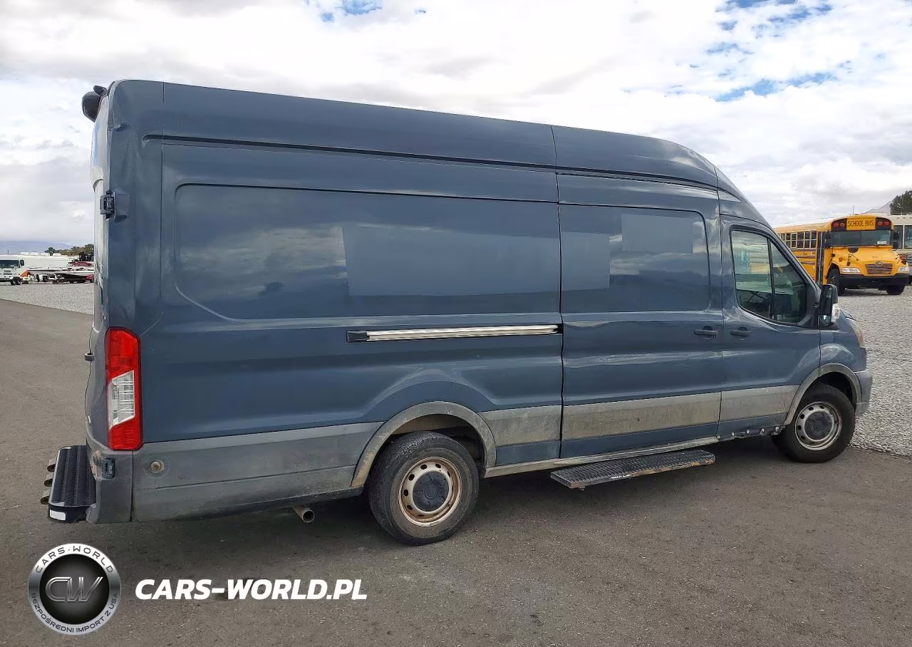 2020 Ford Transit 250 Delivery Van VIN:1FTBR3X86LKB13455 - 3