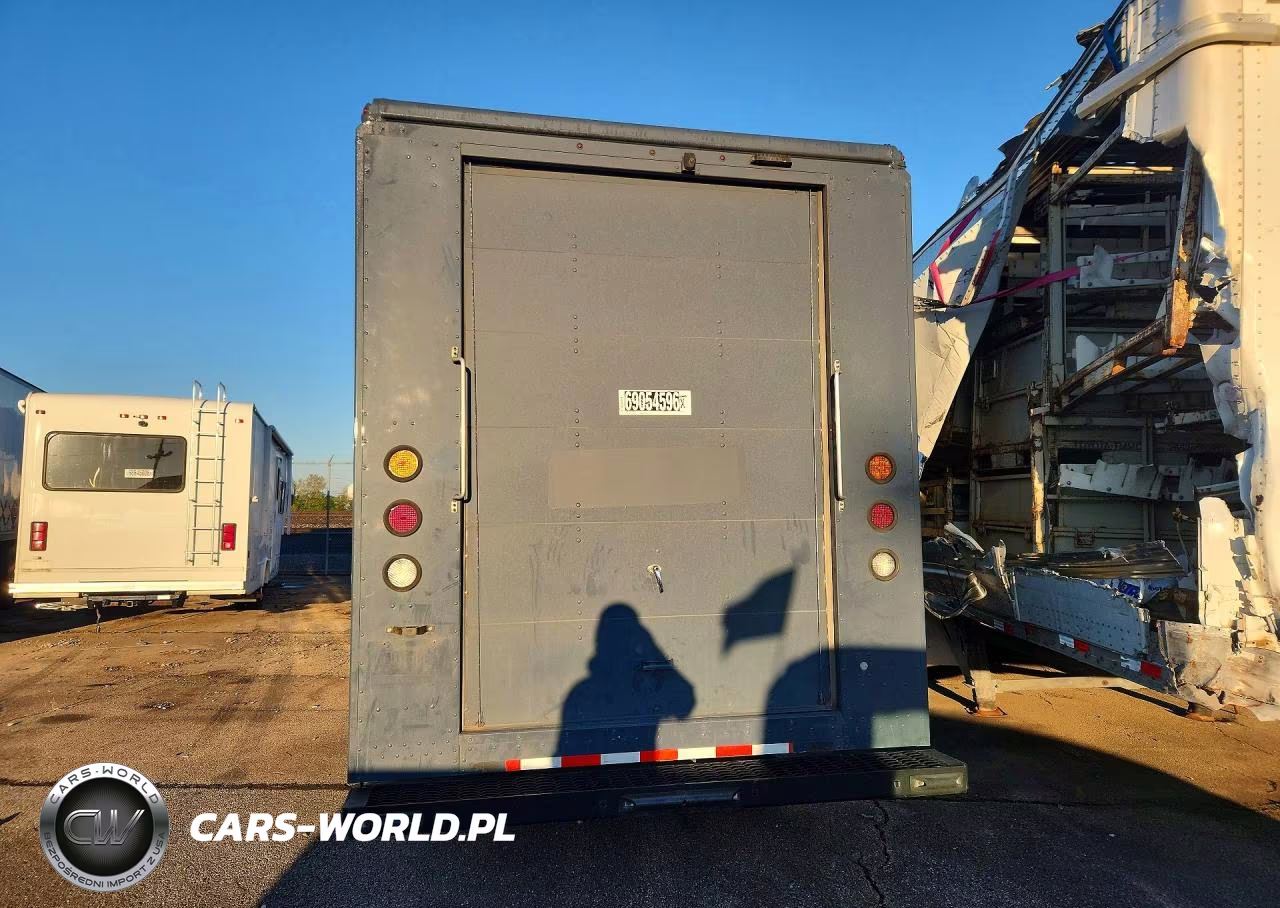 2020 Ford F59 Delivery Van VIN:1F65F5KN7L0A08520 - 6