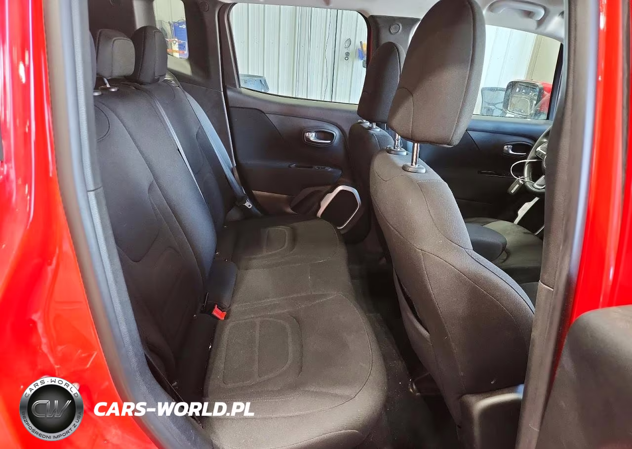 2018 Jeep Renegade Latitude VIN:ZACCJABB1JPH28551 - 10