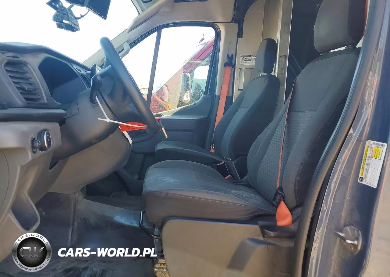 2020 Ford Transit 250 Delivery Van VIN:1FTBR3X86LKB27758 - 7