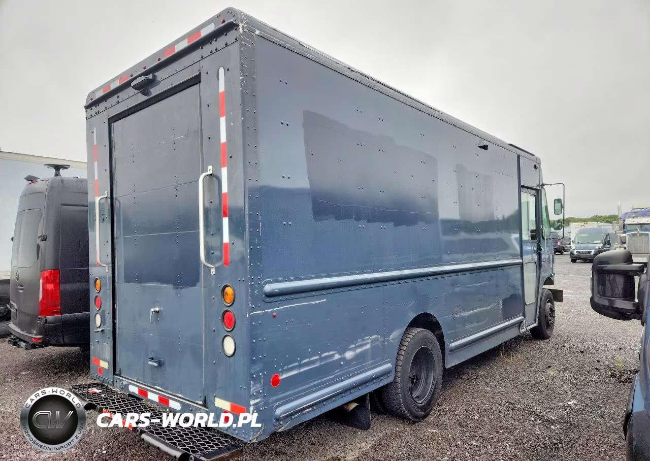2020 Freightliner Mt45G Chassis Delivery Truck VIN:4UZAC2EA2LCMK0334 - 3