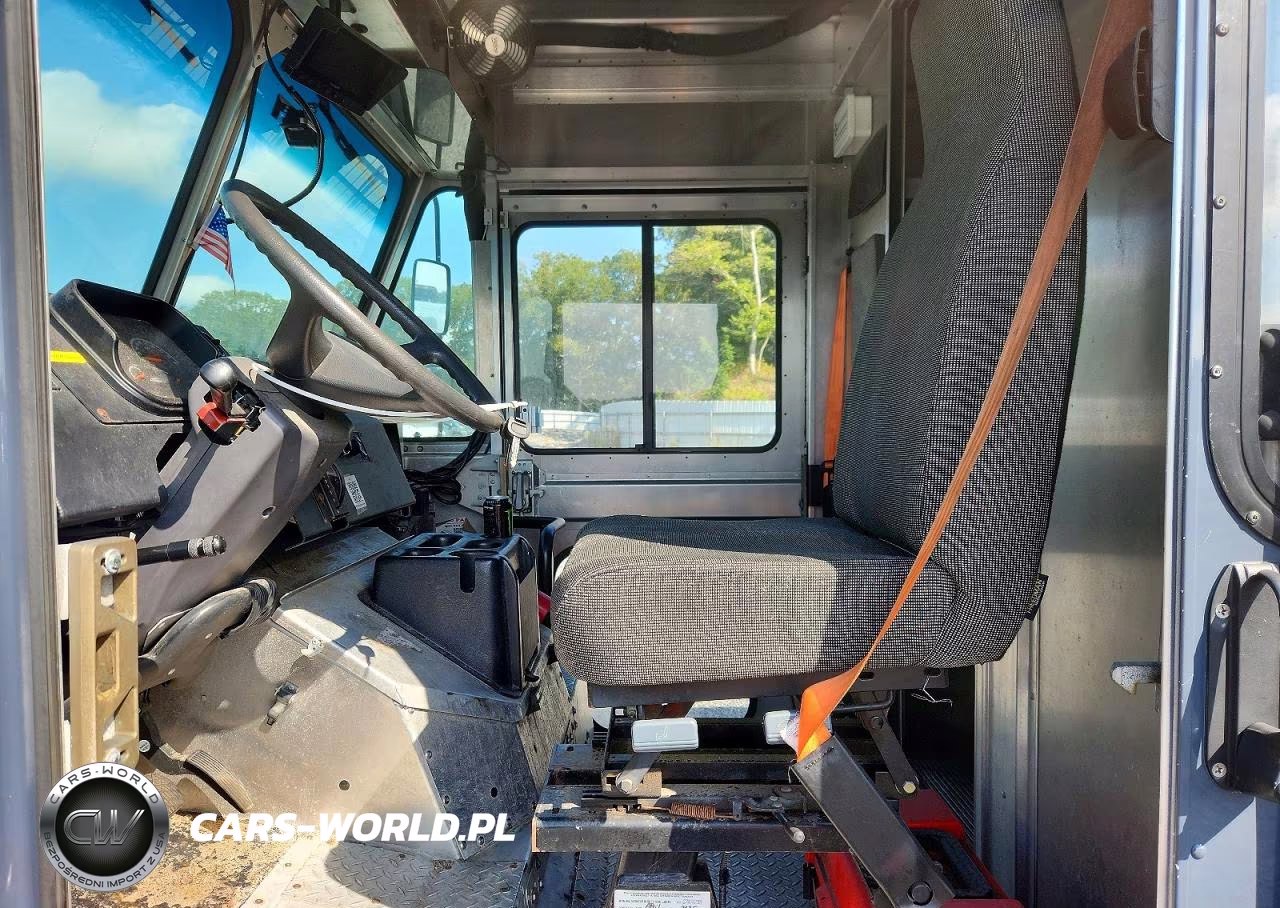 2021 Freightliner Mt45G Delivery Truck VIN:4UZAC2EA8MCML0948 - 7