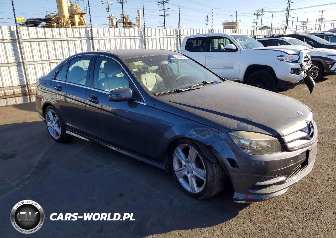 2011 Mercedes-Benz C 300 4Matic VIN:WDDGF8BB7BR148435 - 4