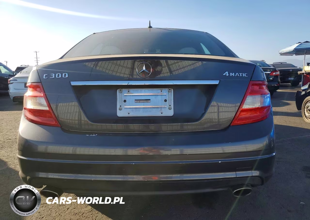 2011 Mercedes-Benz C 300 4Matic VIN:WDDGF8BB7BR148435 - 6