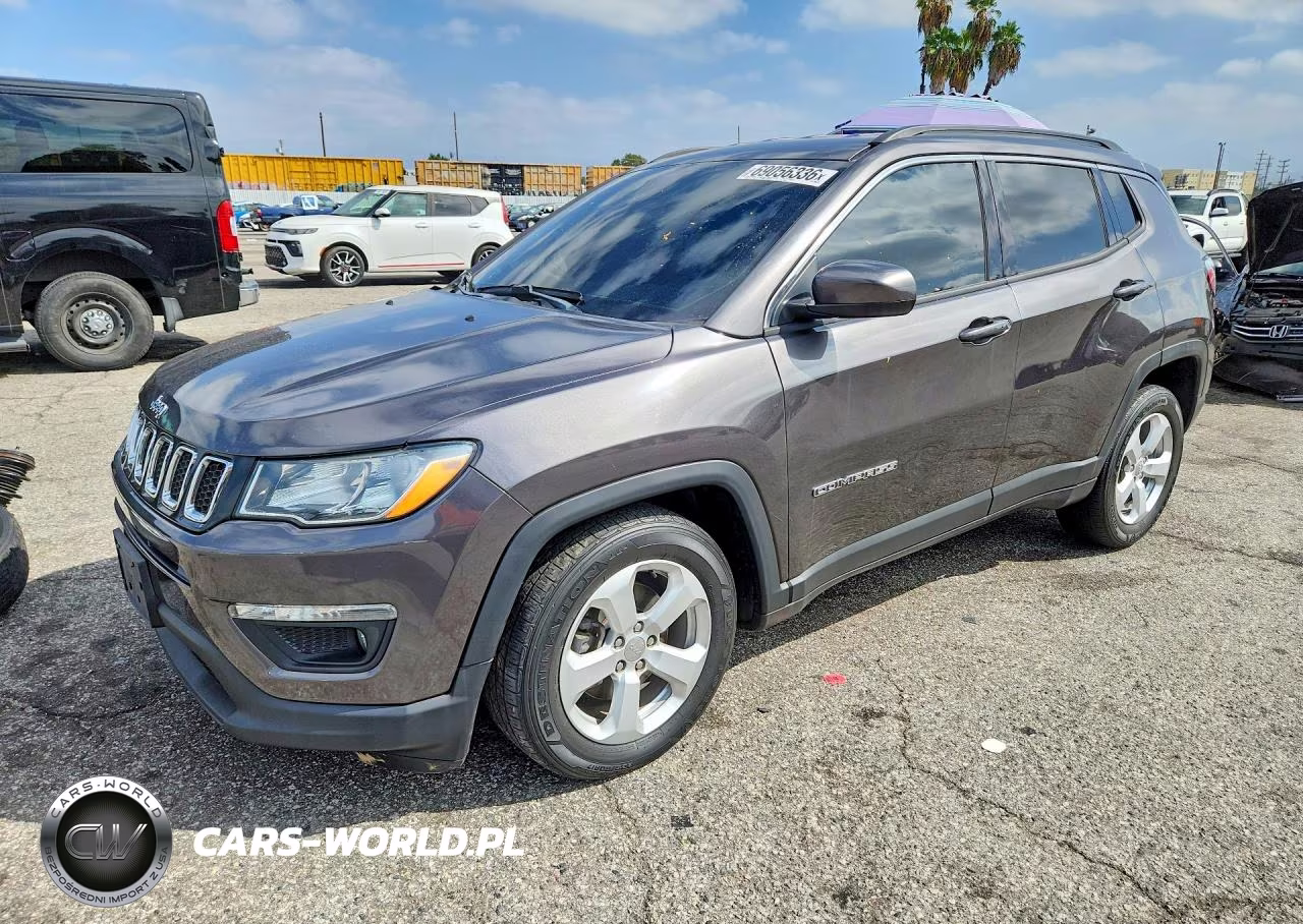 2019 Jeep Compass Latitude VIN:3C4NJCBB4KT750445 - 1