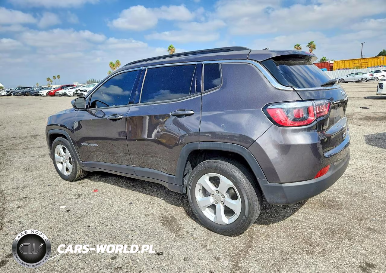 2019 Jeep Compass Latitude VIN:3C4NJCBB4KT750445 - 2