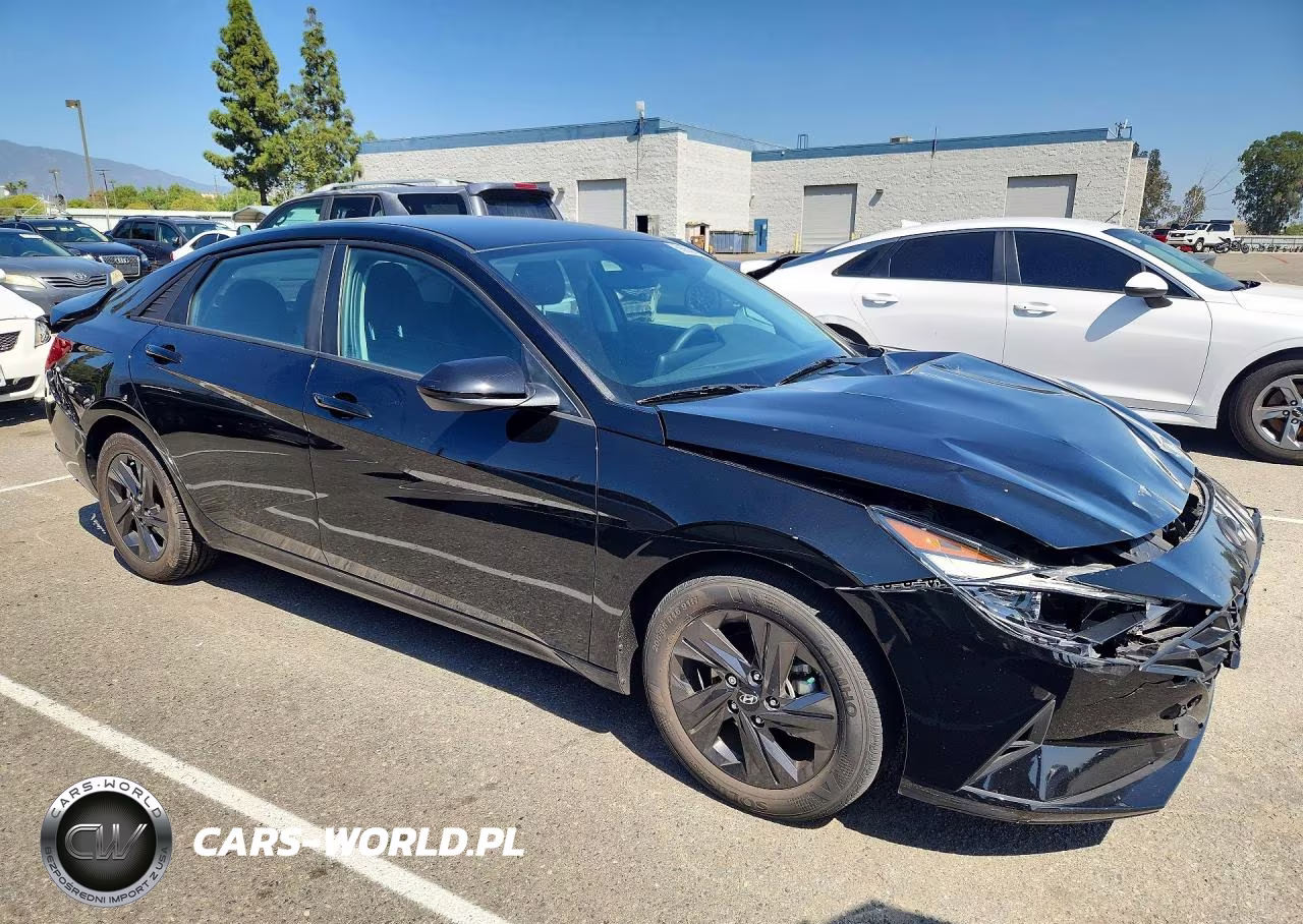 2021 Hyundai Elantra Sel VIN:KMHLM4AG0MU209365 - 4