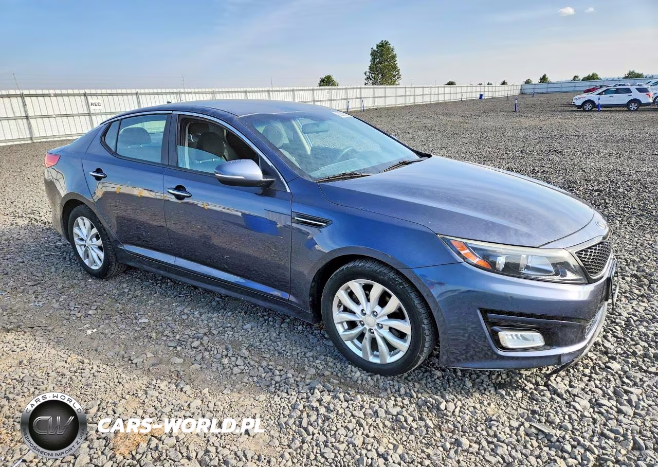 2015 Kia Optima Lx VIN:5XXGM4A70FG443620 - 4