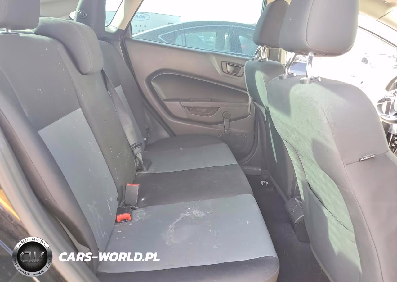2018 Ford Fiesta S VIN:3FADP4AJ6JM134916 - 10